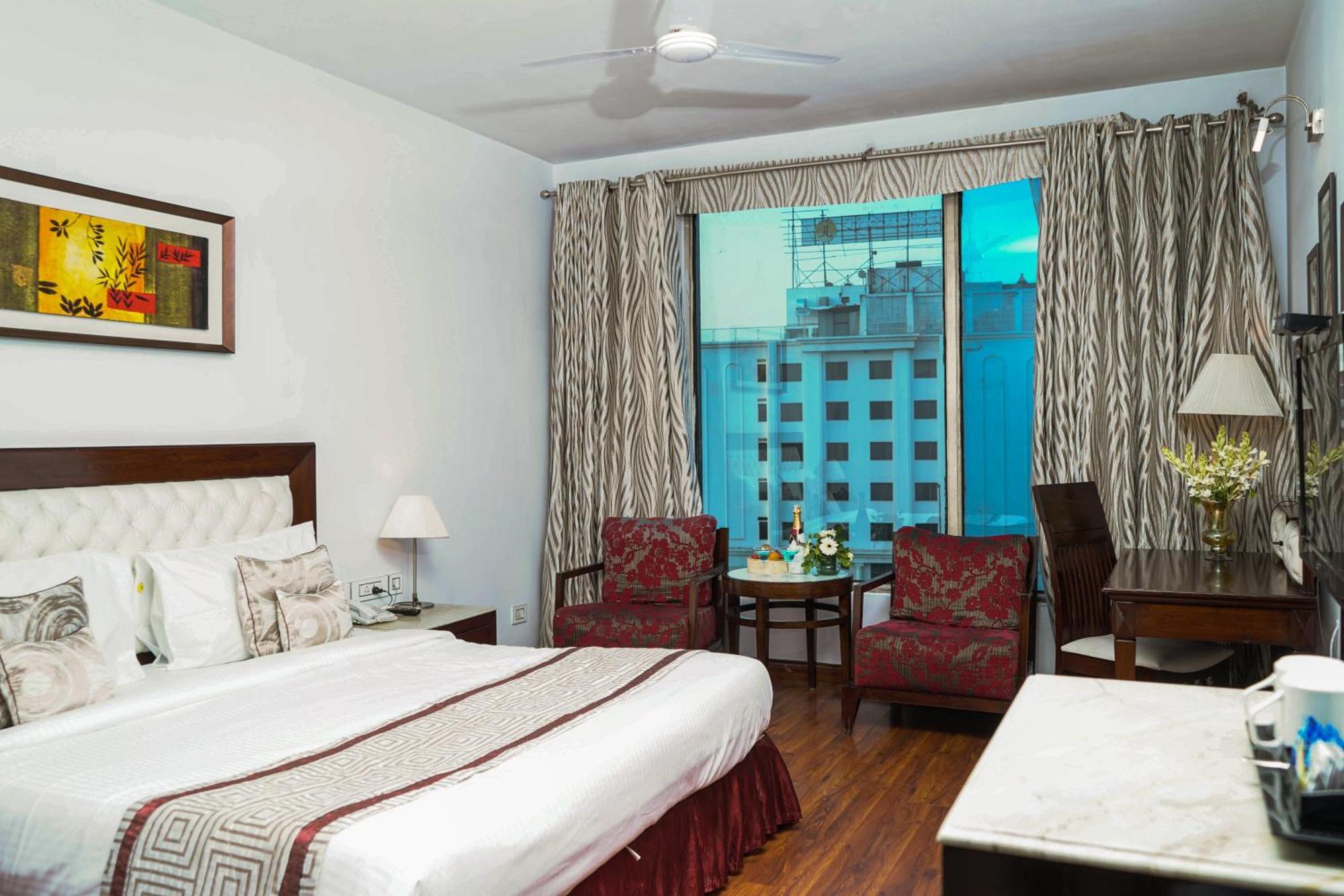 Treehouse Queens Pearl Gurgaon Eksteriør billede